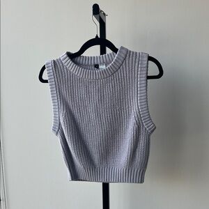 H&M Light Gray Knit Vest